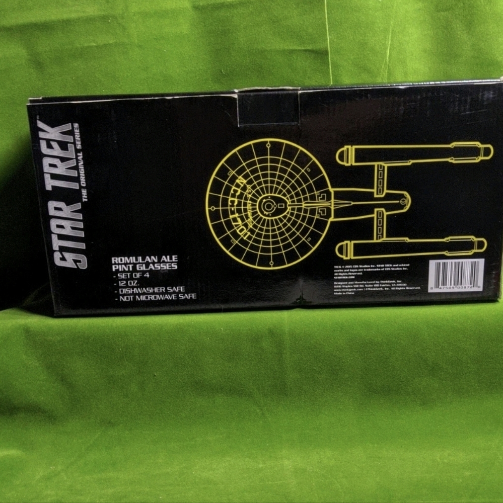 STAR TREK: The Original Series Romulan Ale Pint Glasses NIB - Picture 6 of 8